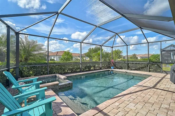$650,000 | 10124 Marbella Drive, Bradenton, FL 34211