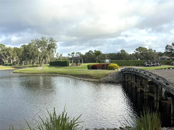 $650,000 | 10124 Marbella Drive, Bradenton, FL 34211