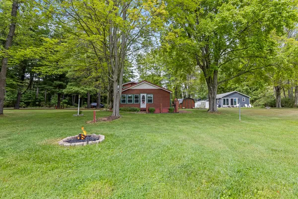 $255,000 | 1566 East James Street, White Cloud, MI 49349