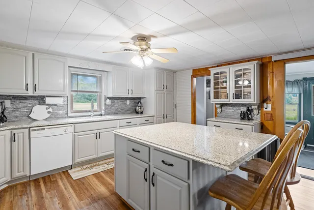 $255,000 | 1566 East James Street, White Cloud, MI 49349