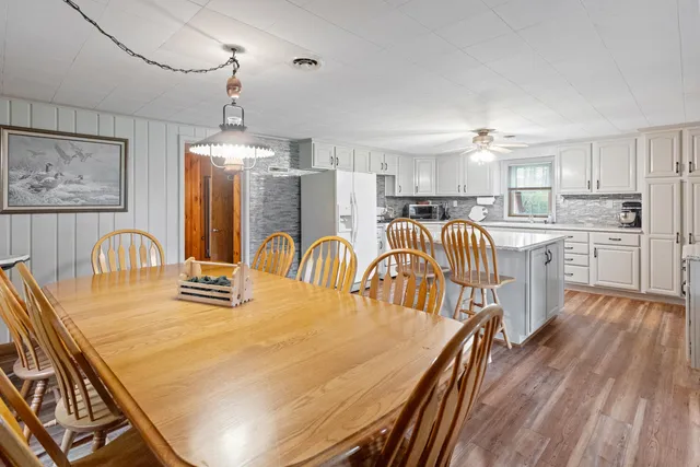 $255,000 | 1566 East James Street, White Cloud, MI 49349