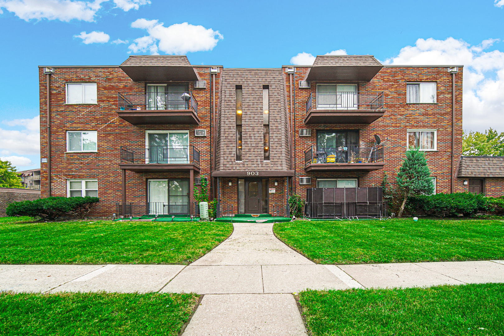 903 Elder Road, Unit 7 Homewood, IL 60430 - Photo 4 of 23