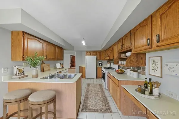 $244,900 | 2027 Ashbury Lane, Unit 2, Schererville, IN 46375