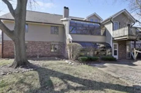 $244,900 | 2027 Ashbury Lane, Unit 2, Schererville, IN 46375