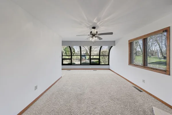 $244,900 | 2027 Ashbury Lane, Unit 2, Schererville, IN 46375