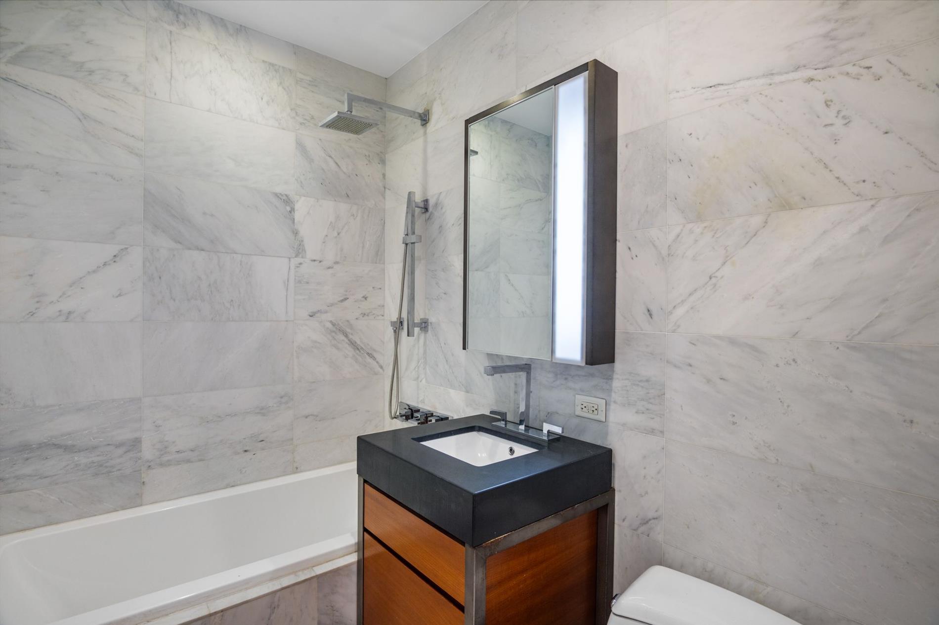 75 Wall Street, Unit 24D Manhattan, NY 10005 - Photo 10 of 12