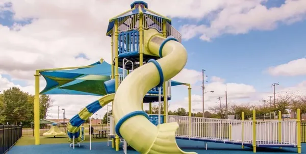 $223,220 | 620 Big Bend Court, Unit 101, White House, TN 37188