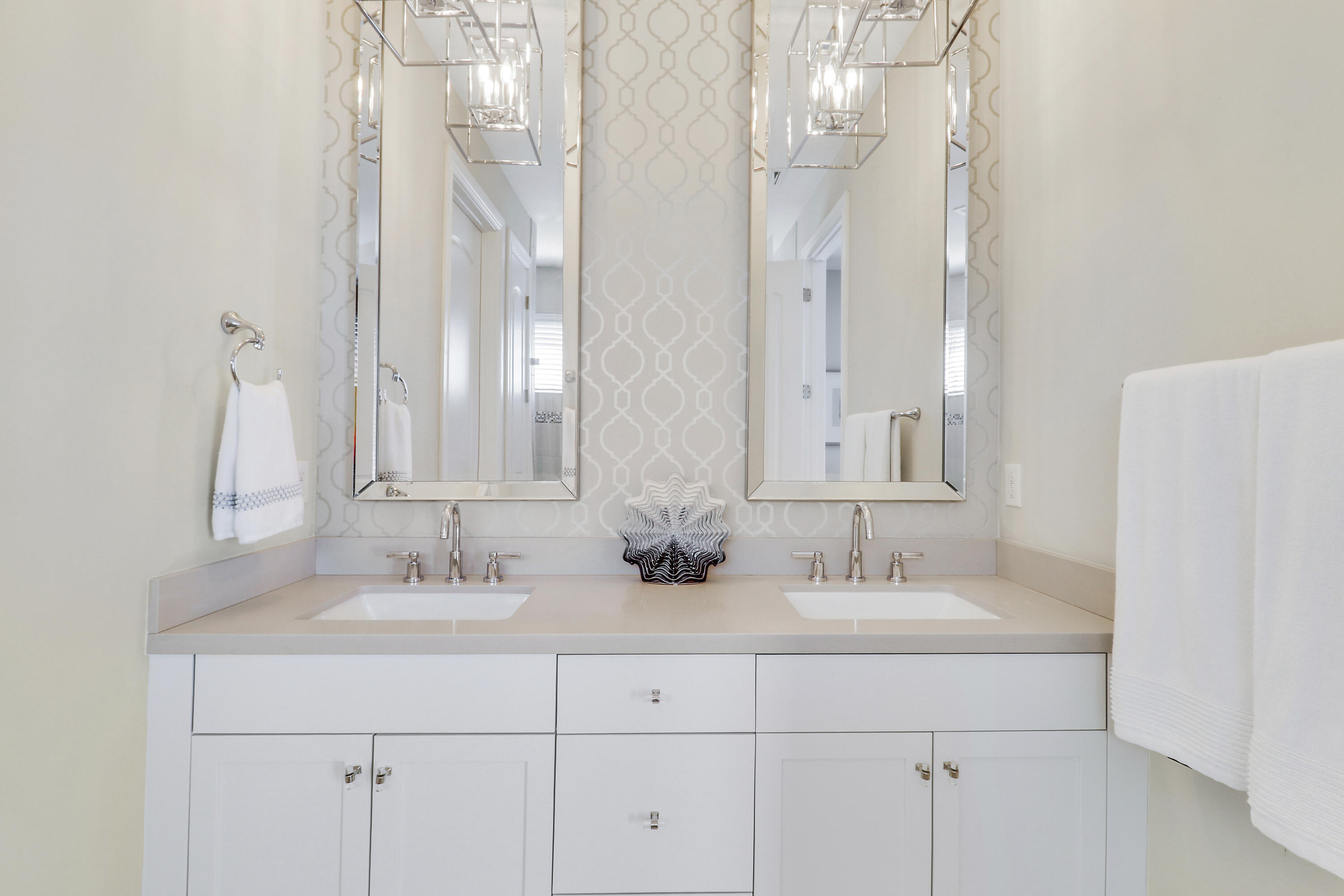 100 Northwest 69th Circle, Unit 71 Boca Raton, FL 33487 - Photo 30 of 56 Primary Bathroom