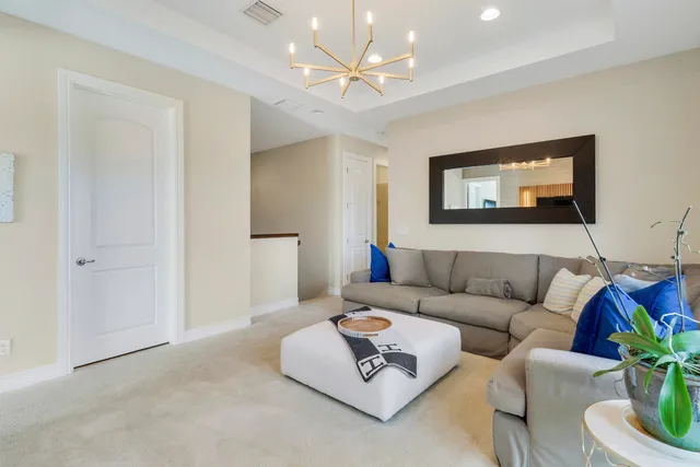 $880,000 | 100 Northwest 69th Circle, Unit 71, Boca Raton, FL 33487