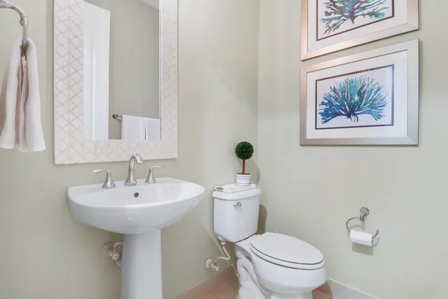 $880,000 | 100 Northwest 69th Circle, Unit 71, Boca Raton, FL 33487