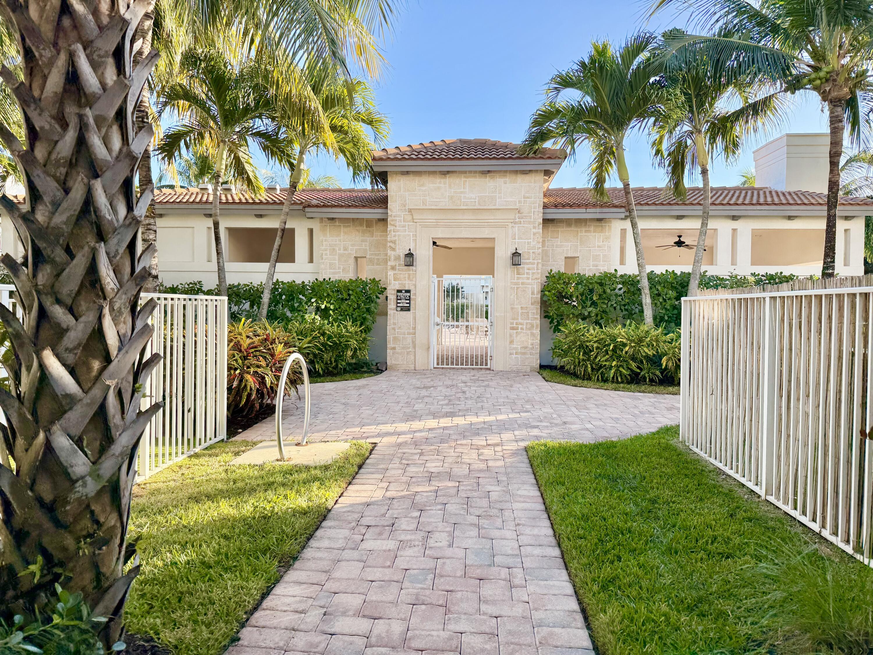100 Northwest 69th Circle, Unit 71 Boca Raton, FL 33487 - Photo 48 of 56 Community