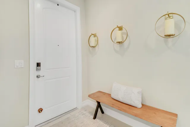 $880,000 | 100 Northwest 69th Circle, Unit 71, Boca Raton, FL 33487