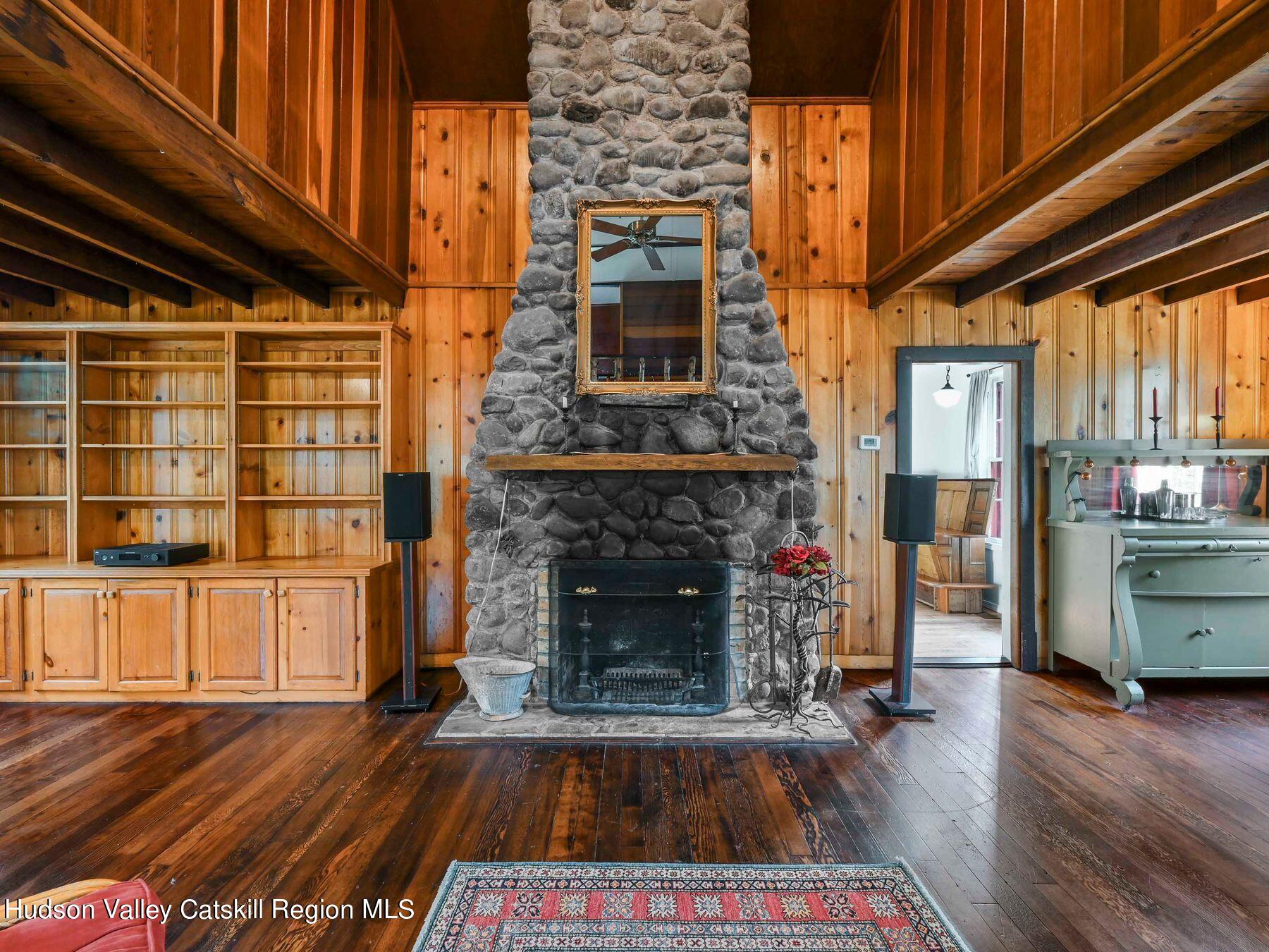 264 Van Vlierden Road Saugerties, NY 12477 - Photo 11 of 59 photo_online_009