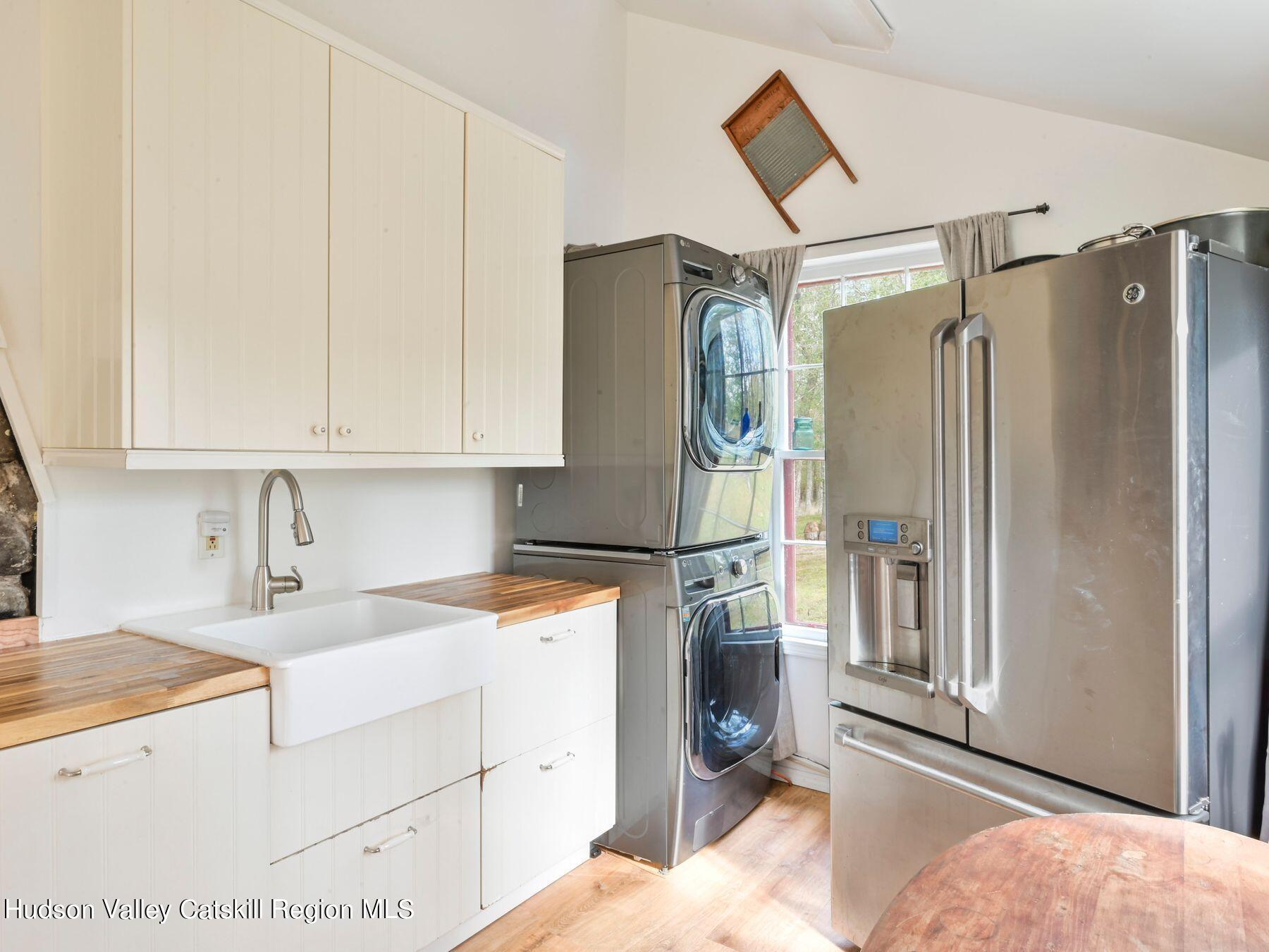 264 Van Vlierden Road Saugerties, NY 12477 - Photo 16 of 59 photo_online_014