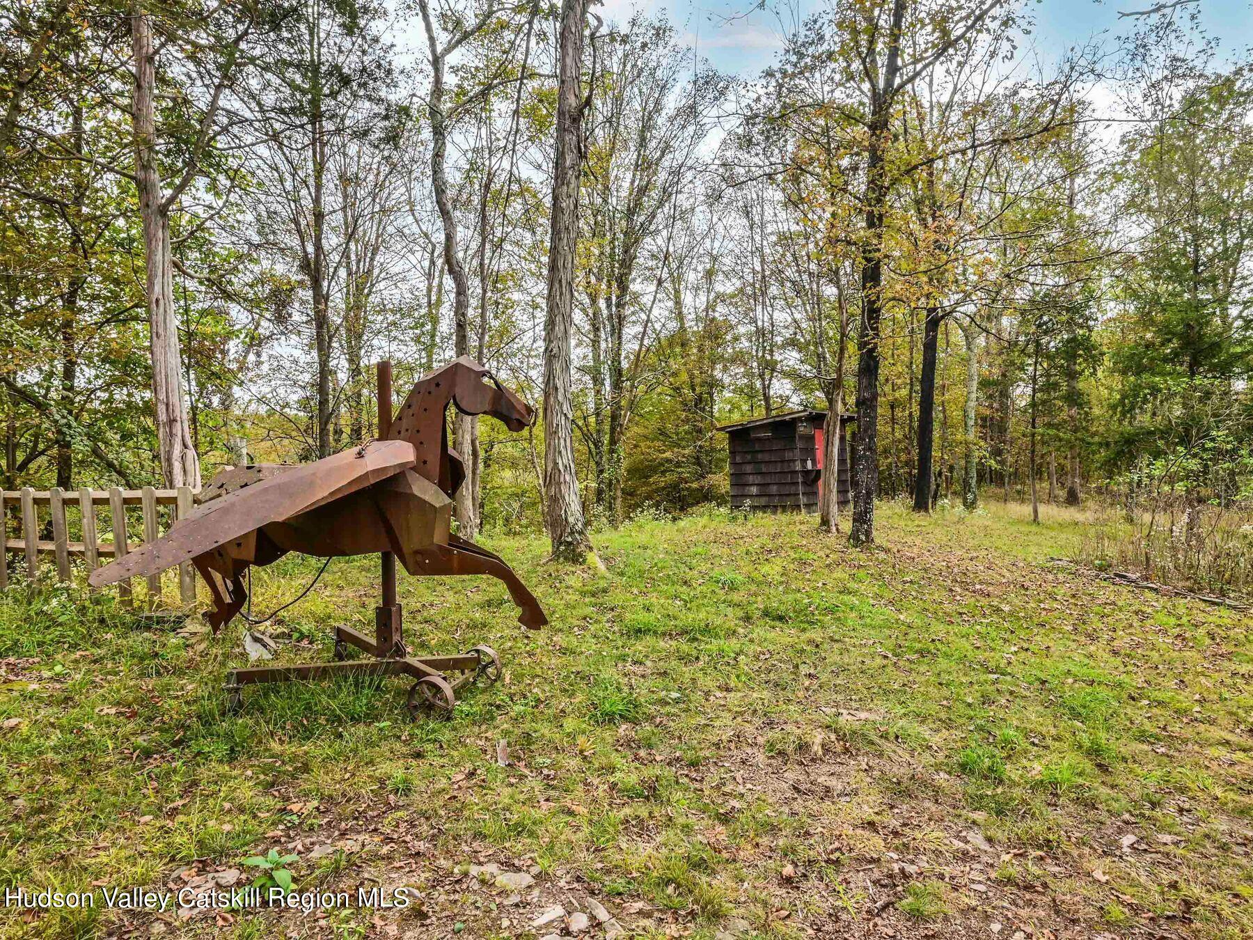 264 Van Vlierden Road Saugerties, NY 12477 - Photo 45 of 59 photo_online_043
