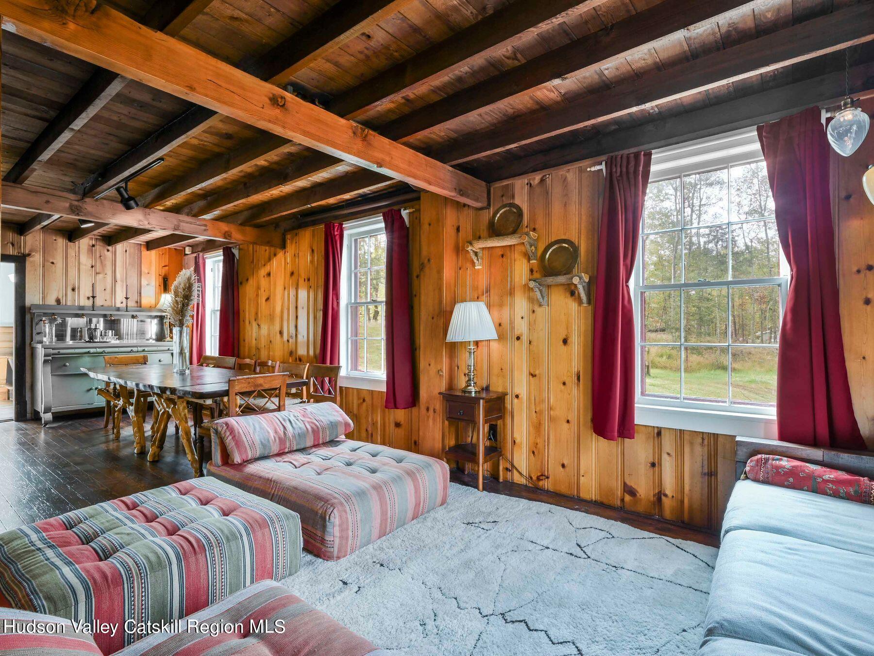 264 Van Vlierden Road Saugerties, NY 12477 - Photo 8 of 59 photo_online_006