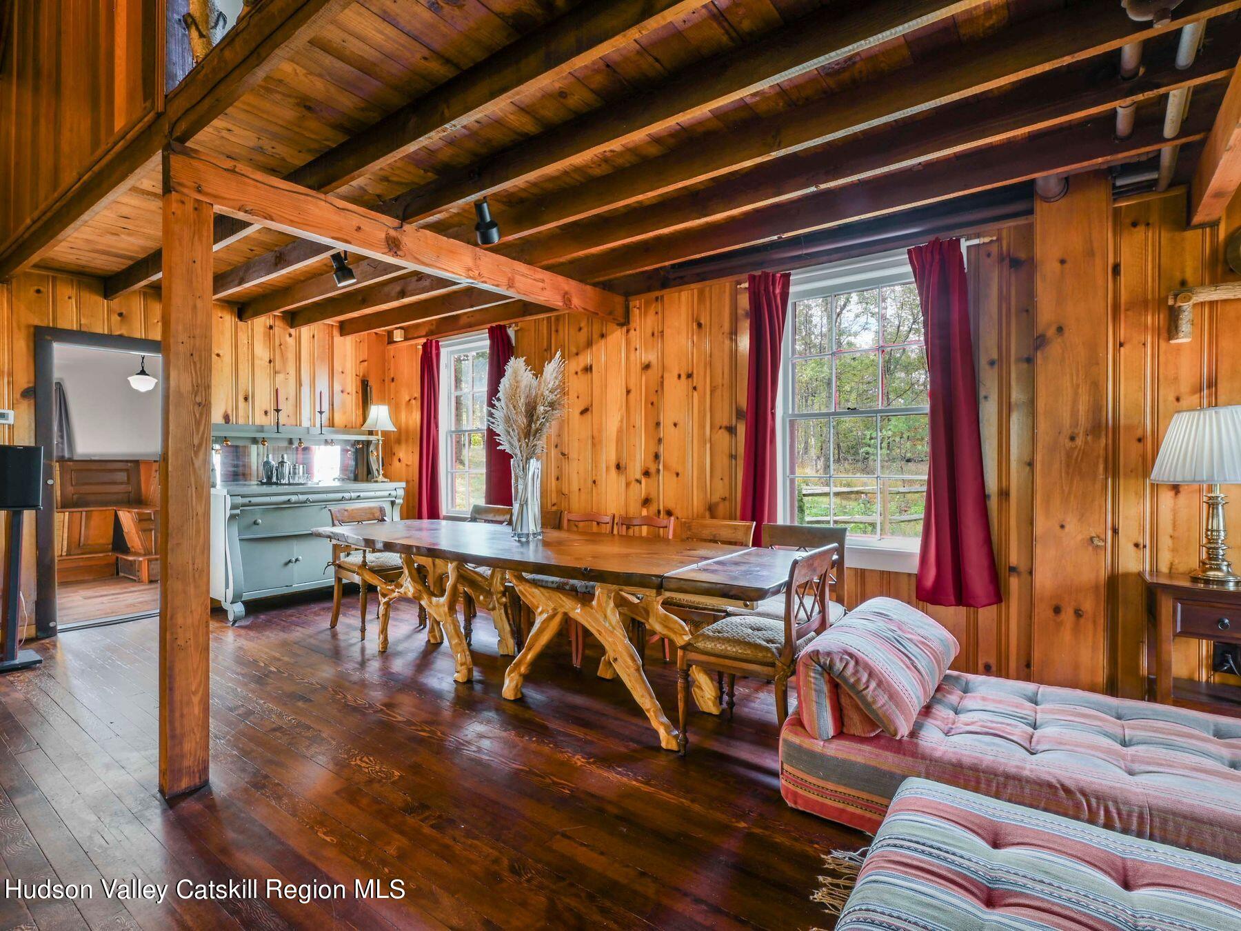 264 Van Vlierden Road Saugerties, NY 12477 - Photo 10 of 59 photo_online_008