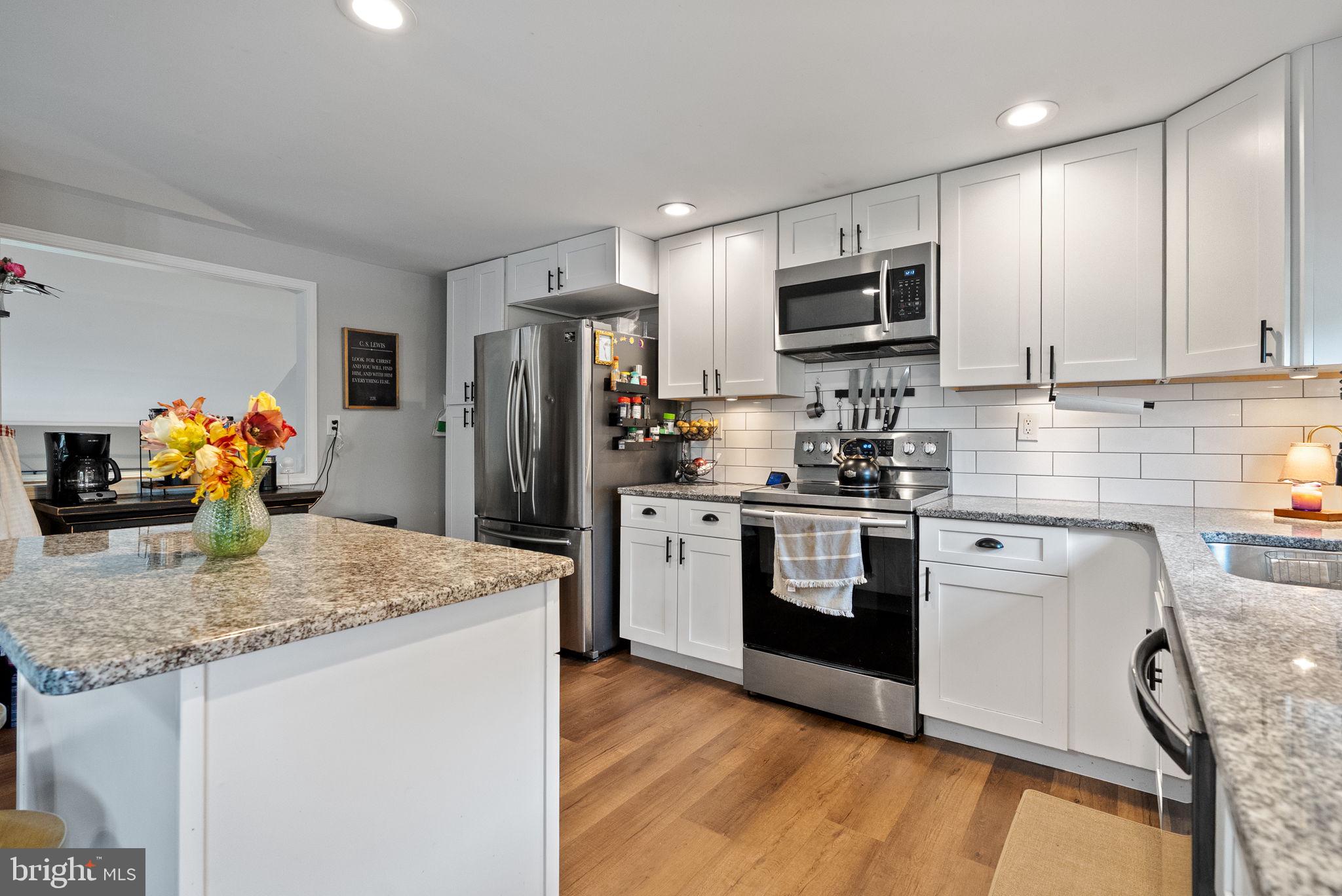2 Yale Road Marlton, NJ 08053 - Photo 12 of 35