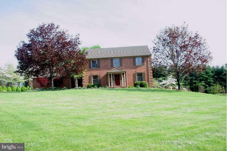Exterior (Main)