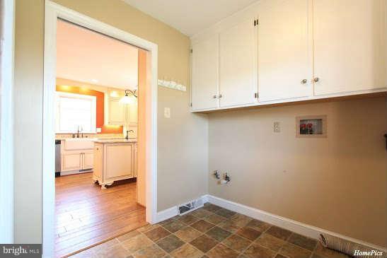 20302 Bent Willow Road Rohrersville, MD 21779 - Photo 30 of 30 Mudroom/Laundry Room