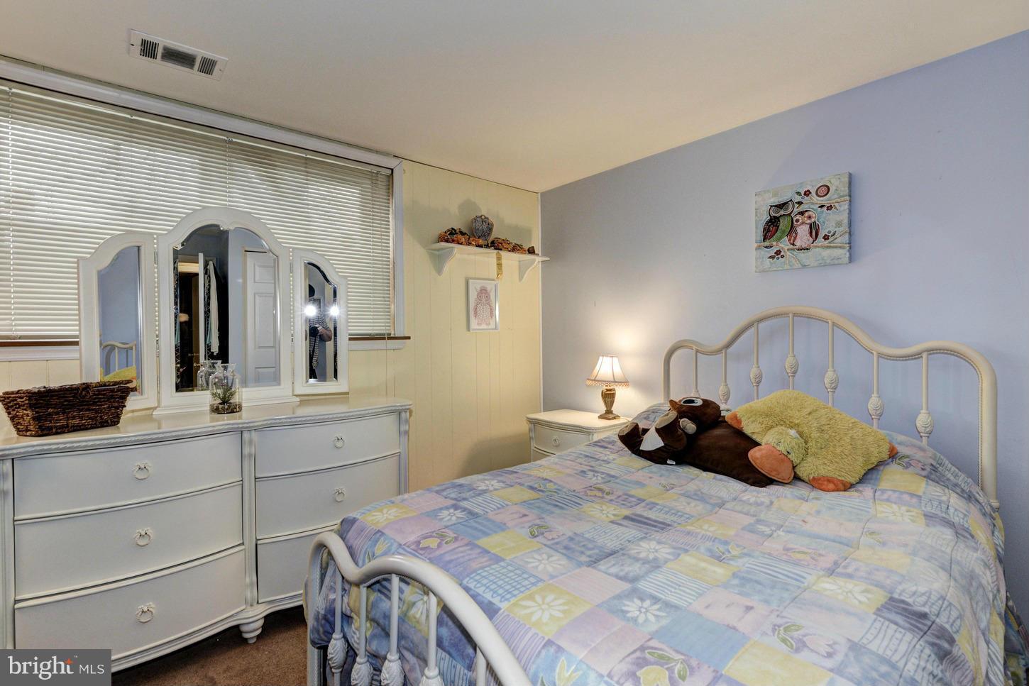8600 Delegge Road Baltimore, MD 21237 - Photo 22 of 26 Bedroom