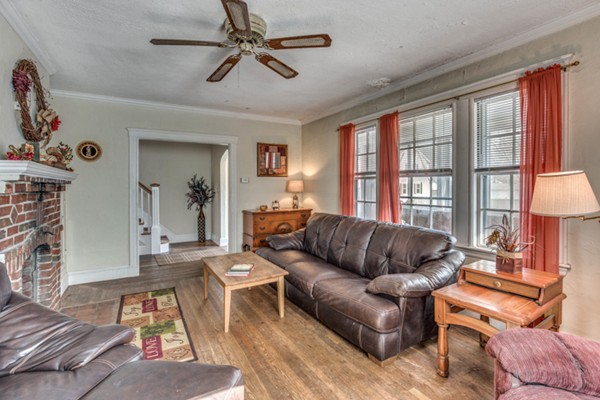 114 Derby Road Melrose, MA 02176 - Photo 8 of 30 Gallery Image 8