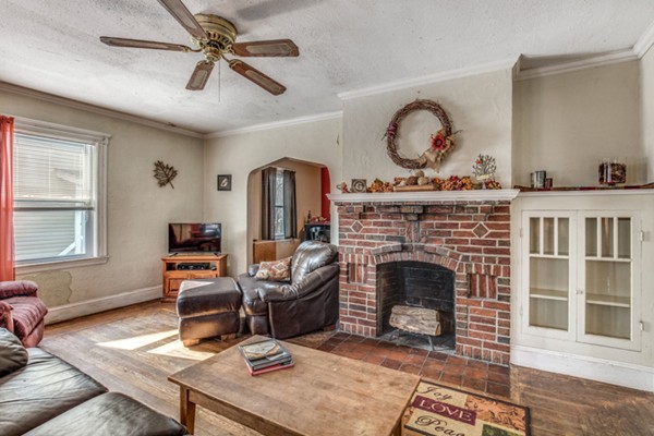 114 Derby Road Melrose, MA 02176 - Photo 10 of 30 Gallery Image 10