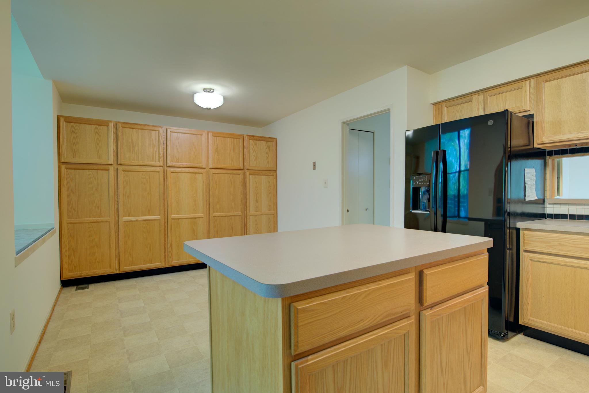 11500 Sunder Court Reston, VA 20190 - Photo 19 of 40