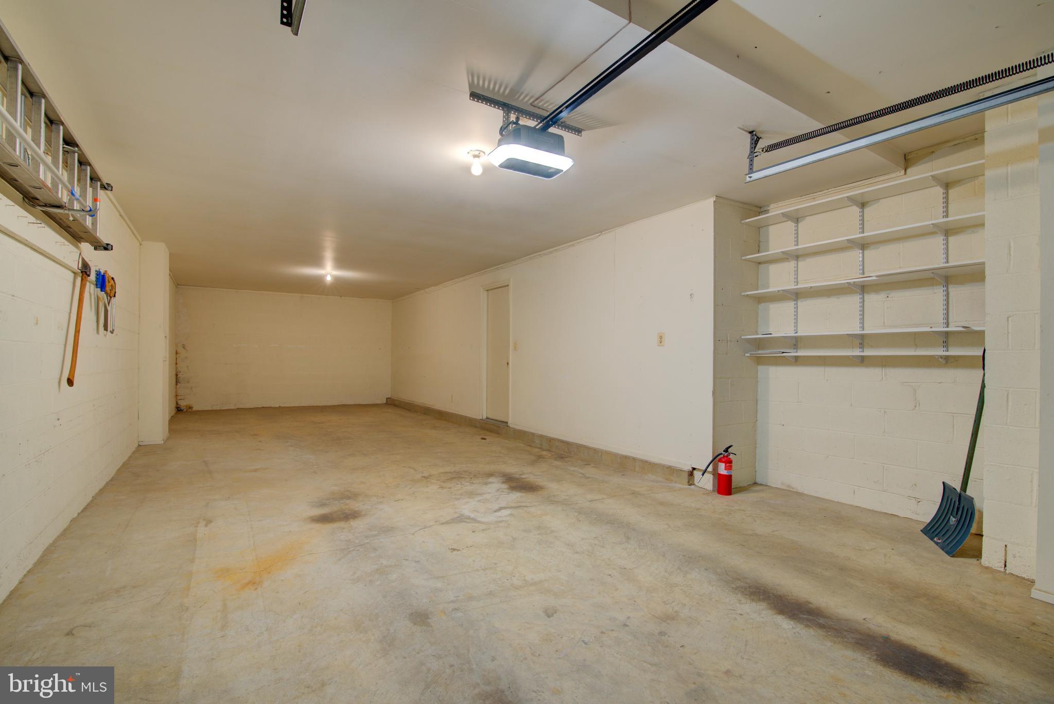 11500 Sunder Court Reston, VA 20190 - Photo 37 of 40
