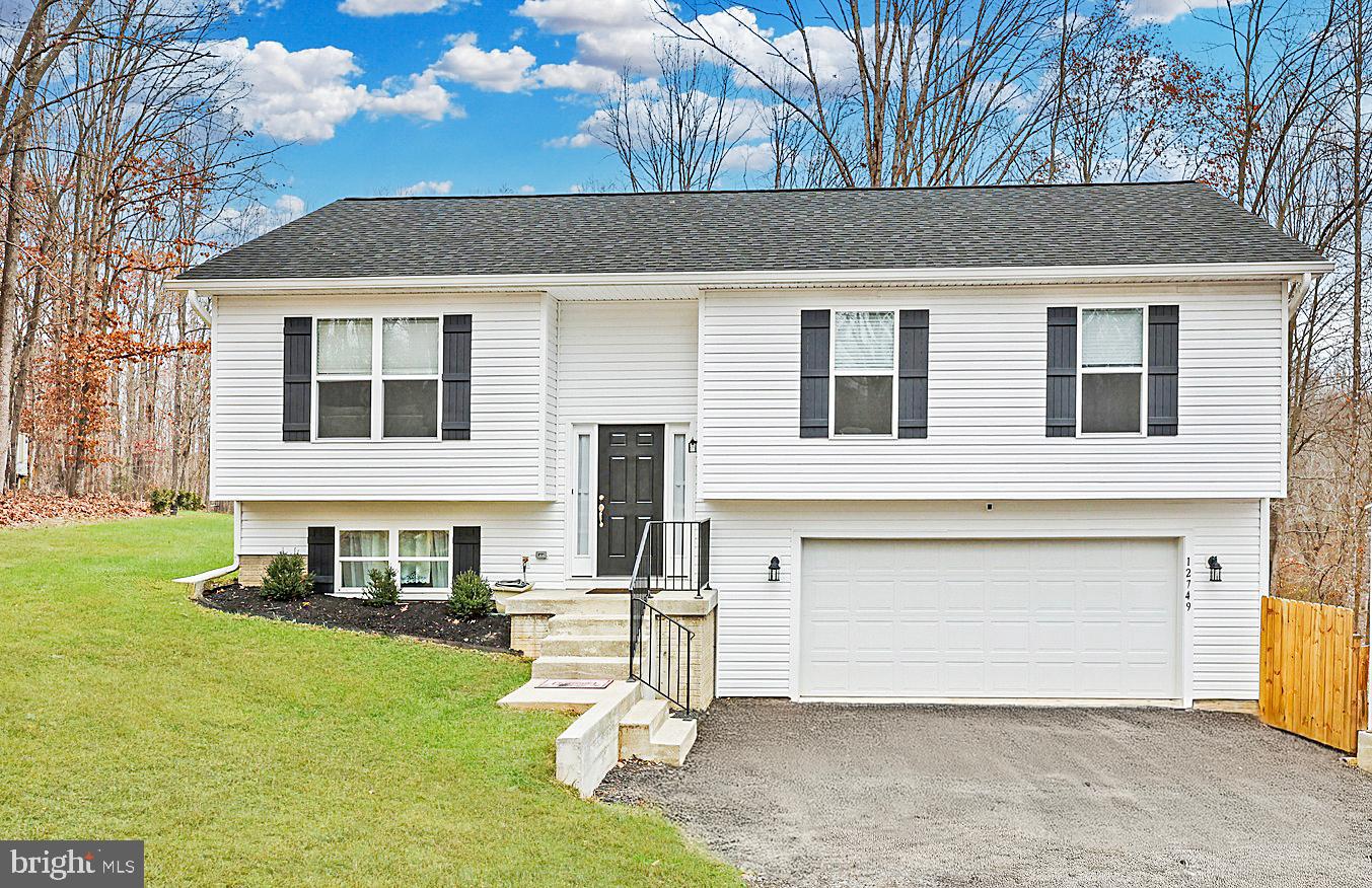 12749 Orange Plank Road Locust Grove, VA 22508 - Photo 2 of 38 Just 3 years old!