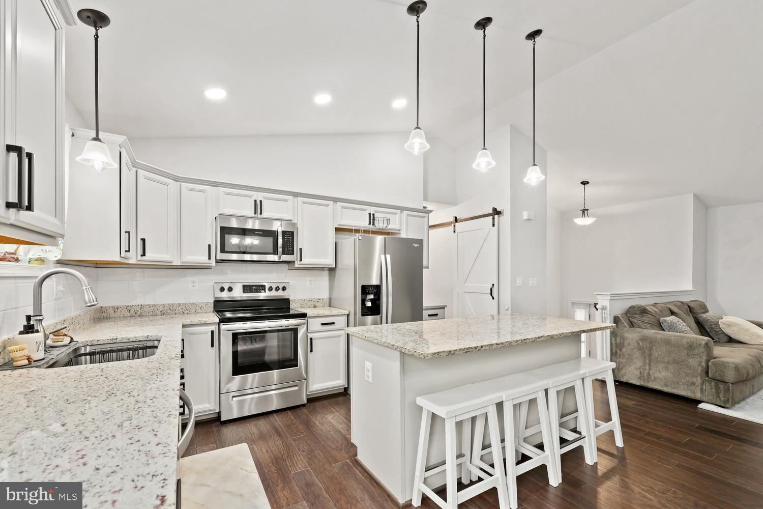 12749 Orange Plank Road Locust Grove, VA 22508 - Photo 9 of 38 Stainless steel appliances