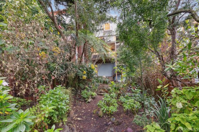 $2,075,000 | 3343 Folsom Street, San Francisco, CA 94110