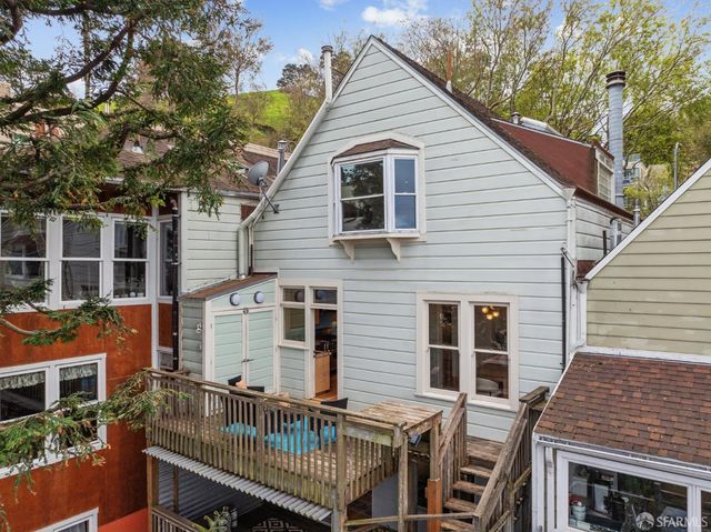 $2,075,000 | 3343 Folsom Street, San Francisco, CA 94110