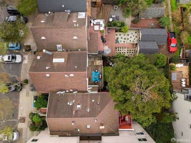 $2,075,000 | 3343 Folsom Street, San Francisco, CA 94110