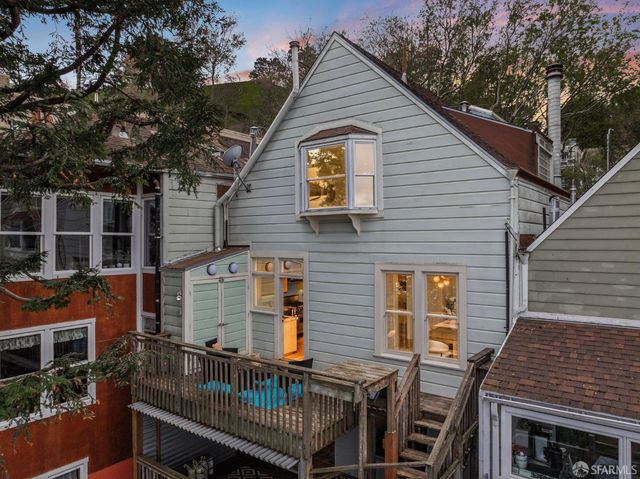 $2,075,000 | 3343 Folsom Street, San Francisco, CA 94110