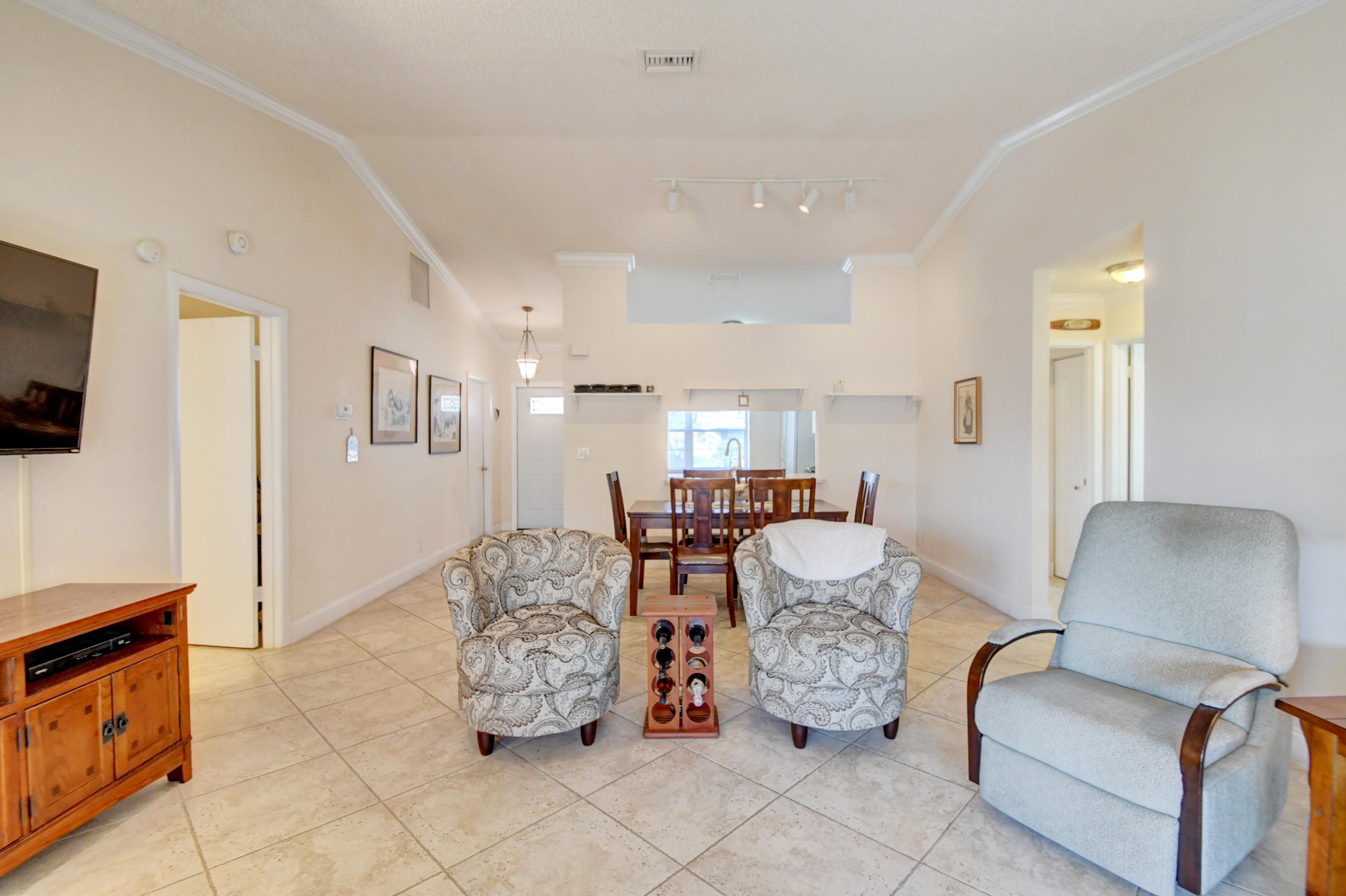 21060 Black Maple Lane Boca Raton, FL 33428 - Photo 9 of 19 dsc_8757_58_59_60_61