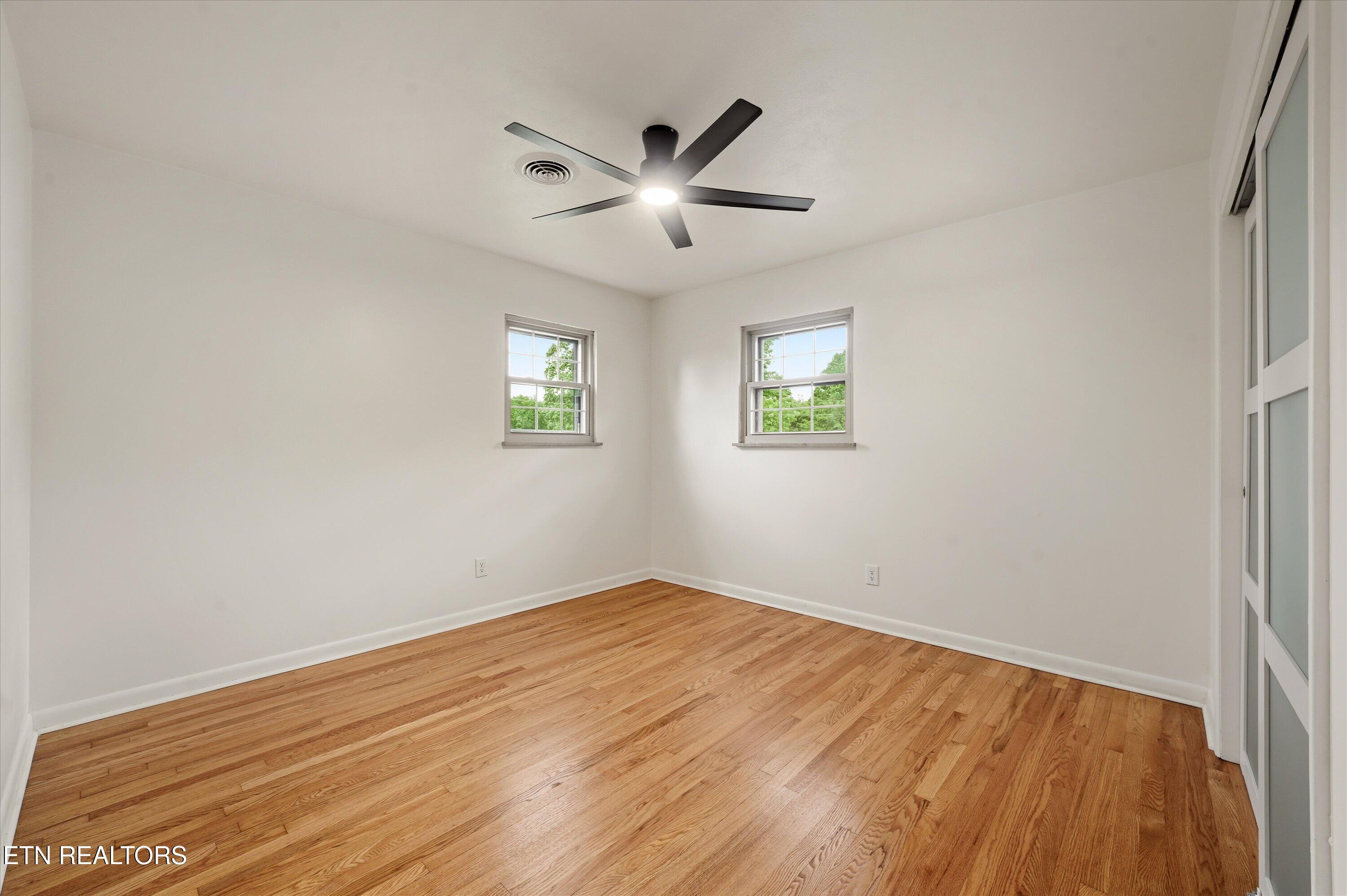 891 West Cunningham Street Alcoa, TN 37701 - Photo 21 of 46 21-891 W Cunningham St 11