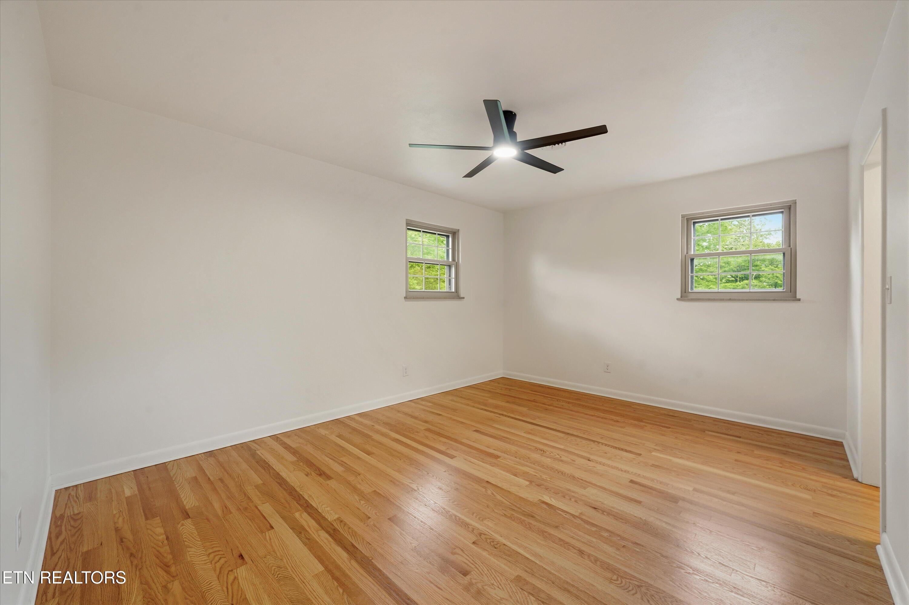 891 West Cunningham Street Alcoa, TN 37701 - Photo 25 of 46 25-891 W Cunningham St 15
