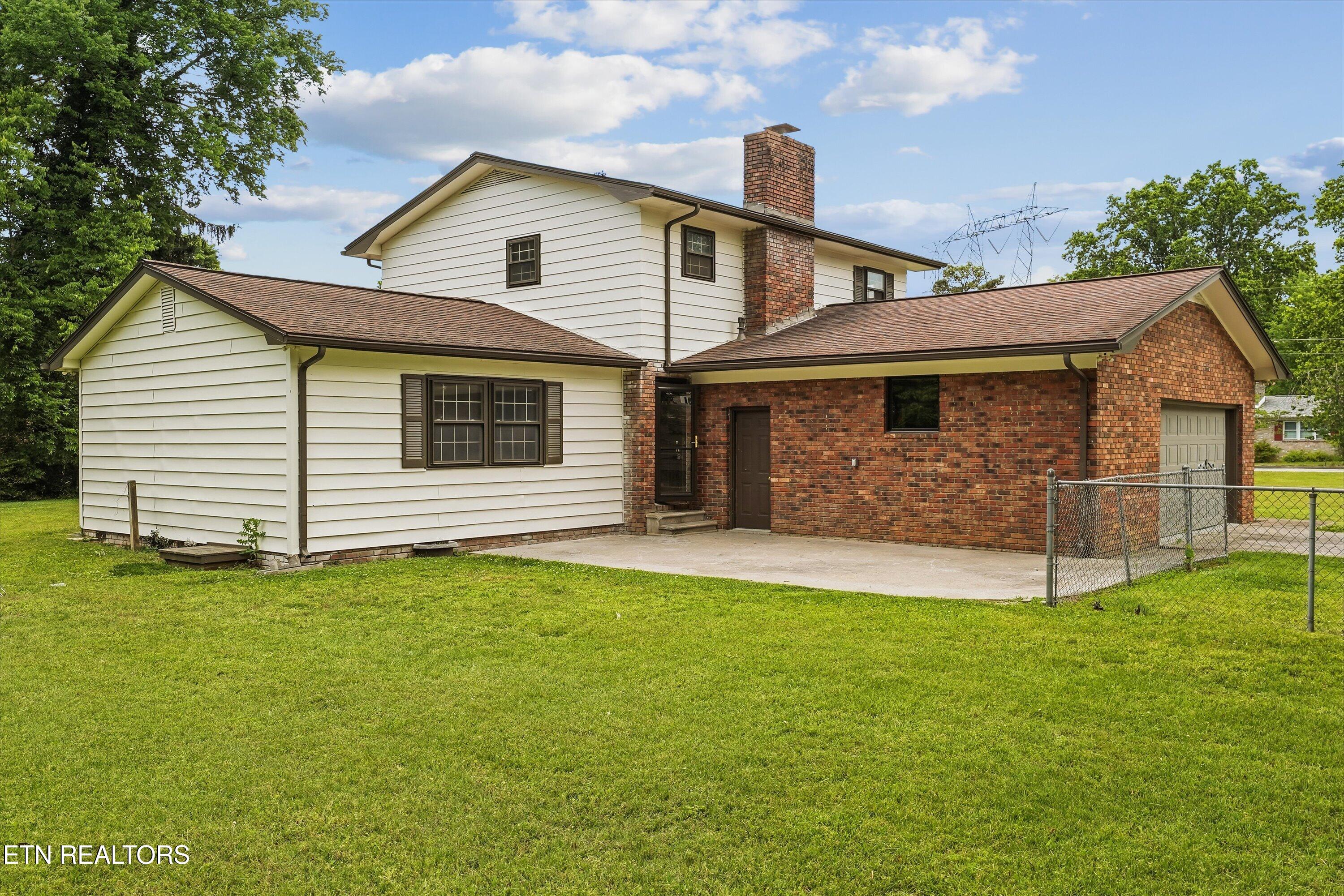 891 West Cunningham Street Alcoa, TN 37701 - Photo 44 of 46 44-891 W Cunningham St 07