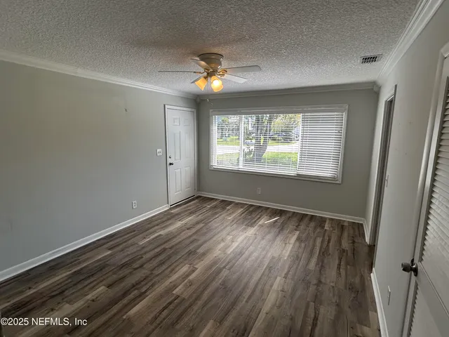 $2,050 | 623 5th Avenue South, Jacksonville Beach, FL 32250