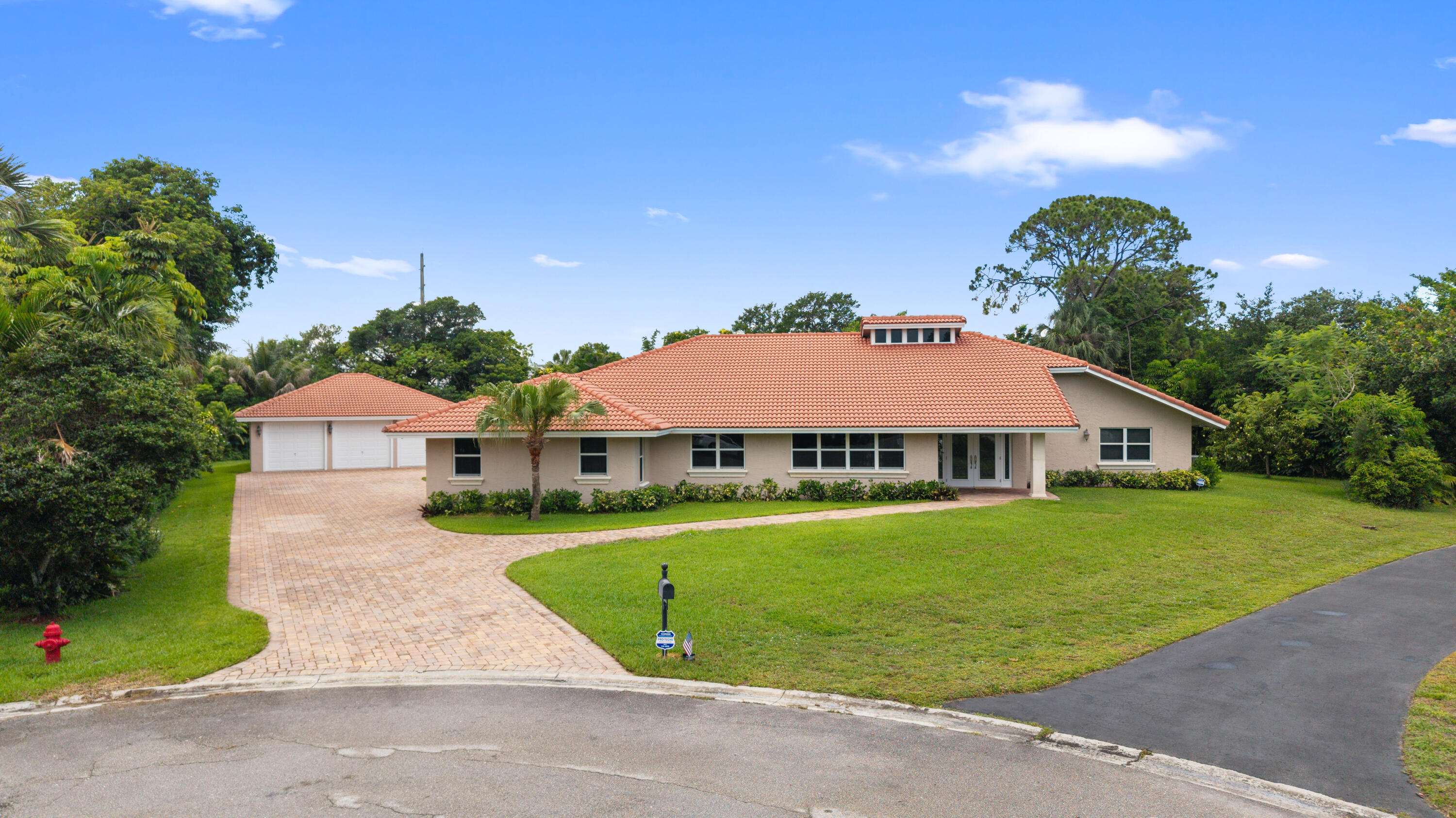 22829 Horseshoe Way Boca Raton, FL 33428 - Photo 2 of 67 DJI_20260626094450_0015_D