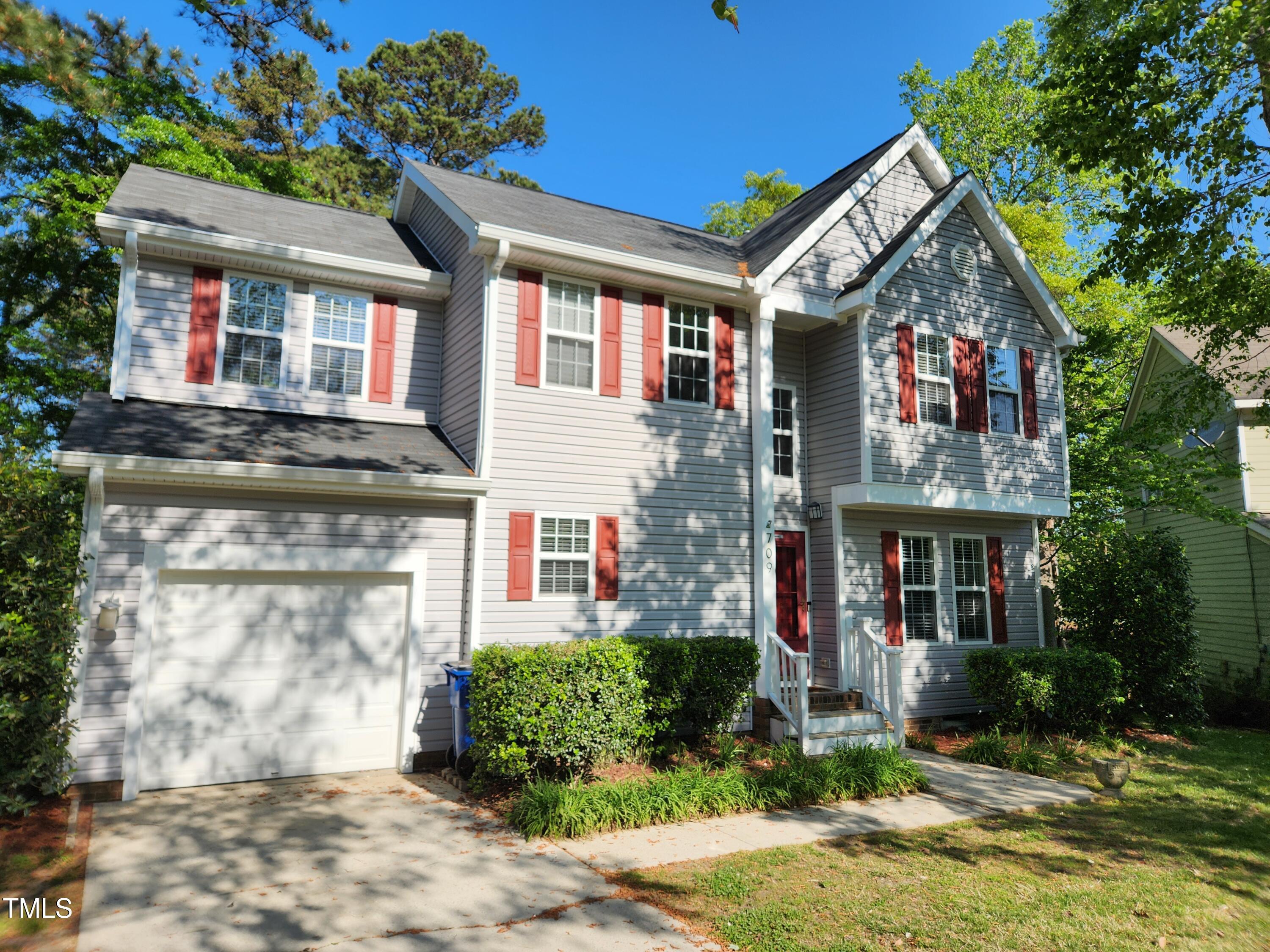 709 Thistlegate Trail Raleigh, NC 27610 - Photo 3 of 40 Photo #3