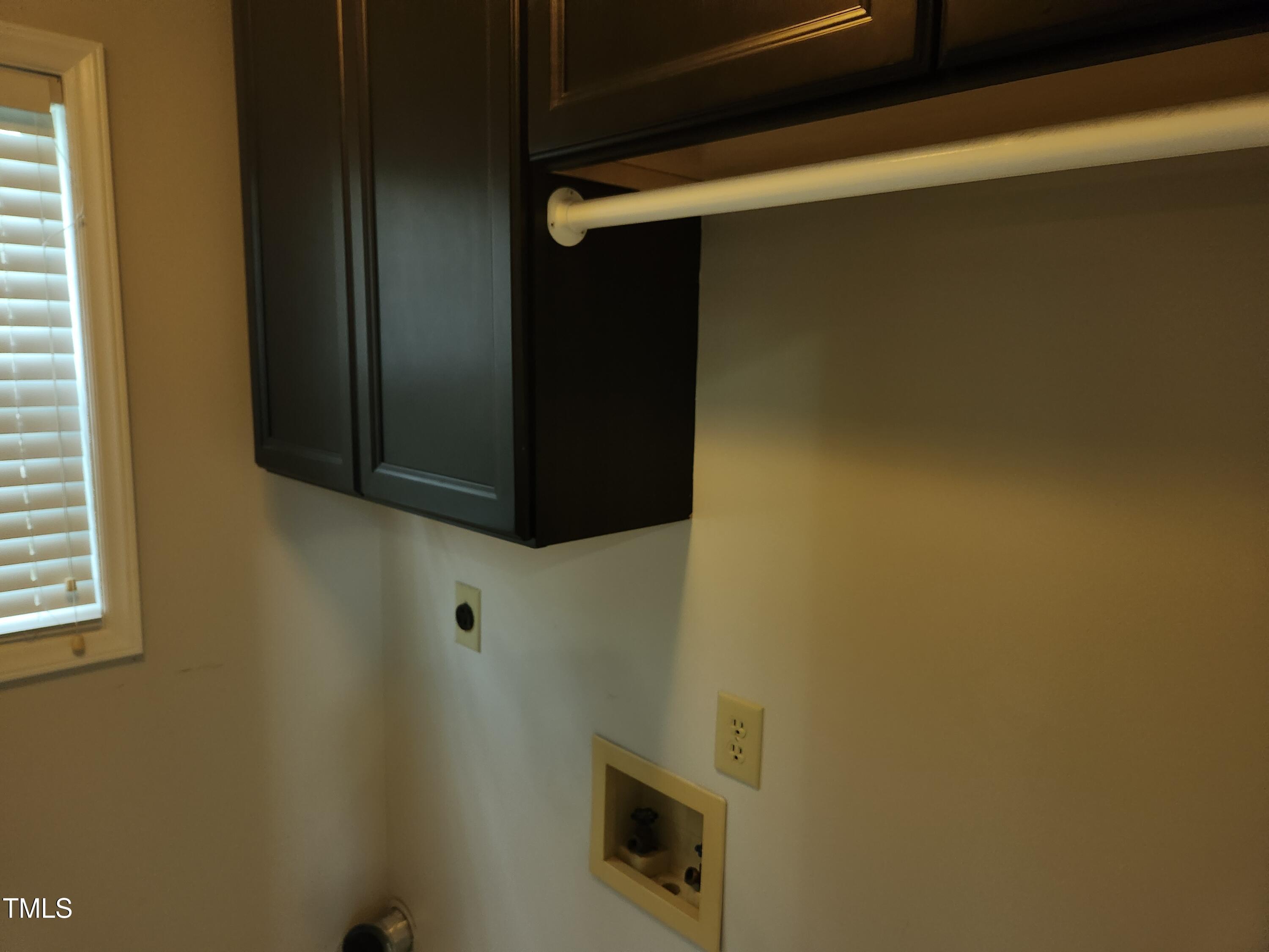 709 Thistlegate Trail Raleigh, NC 27610 - Photo 40 of 40 a view of a wall