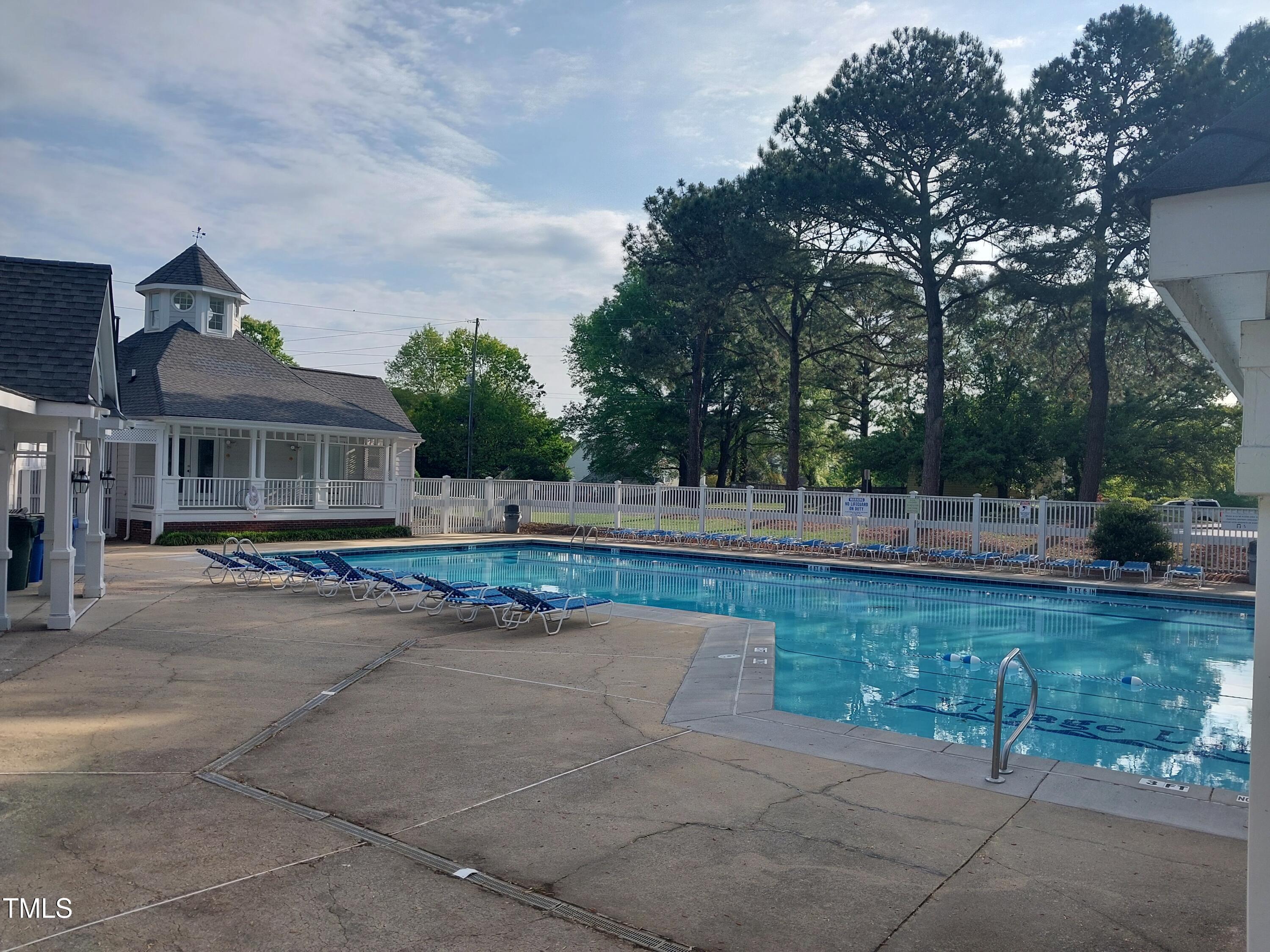 709 Thistlegate Trail Raleigh, NC 27610 - Photo 9 of 40 Photo #9