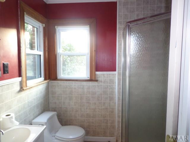 397 Perkins Road Gatesville, NC 27938 - Photo 11 of 18 Bathroom