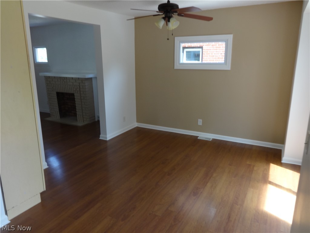 7419 Jameson Road Parma, OH 44129 - Photo 6 of 33