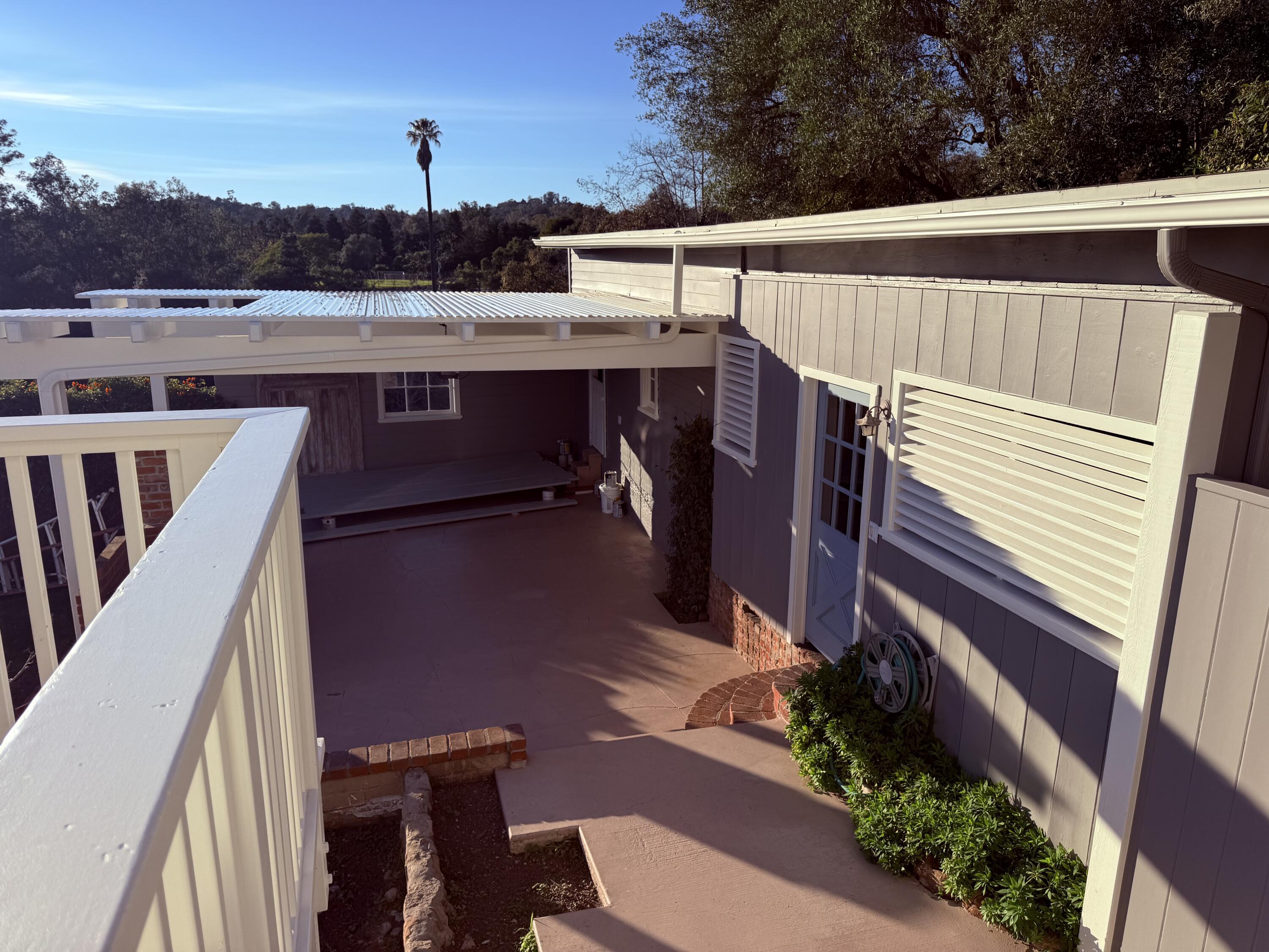 427 Seaview Road Santa Barbara, CA 93108 - Photo 19 of 22 covered patio/BBQ