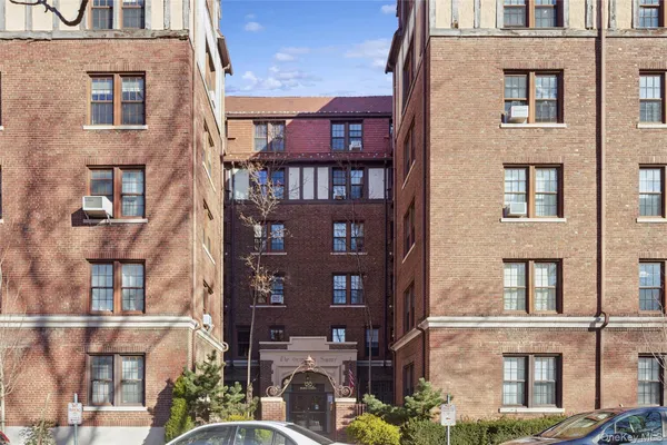 $1,250,500 | 150 Burns Street, Unit 3A #5F #5H #6E | Forest Hills