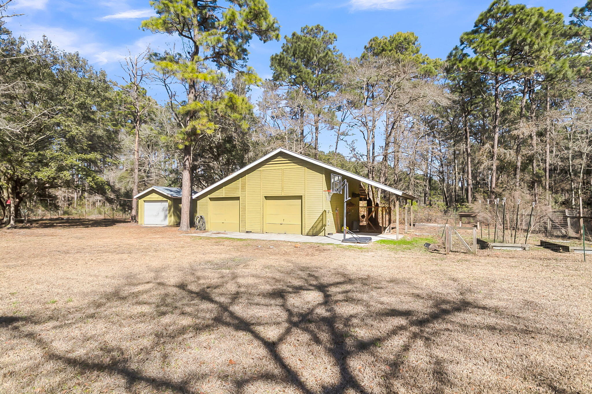 6911 Buckhorn Road Ravenel, SC 29470 - Photo 71 of 78 6911 Buckhorn Rd