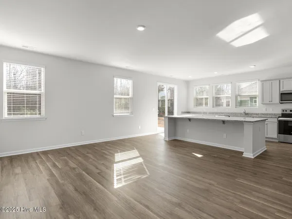 $429,690 | 506 Sanderling Court, Unit LOT 336, Sneads Ferry, NC 28460